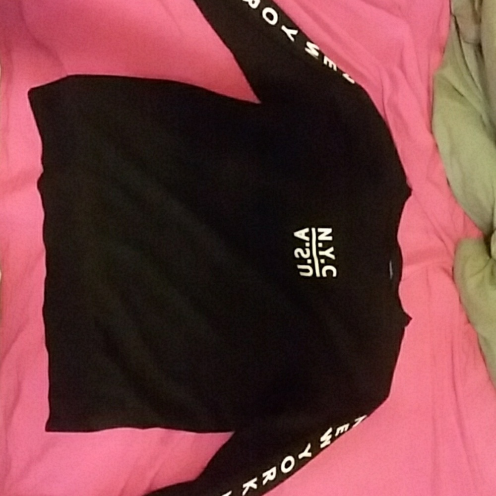Black and white  sweatshirt